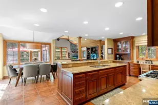 565 Dorchester Dr, River Vale Township, NJ 07675 - Photo 11