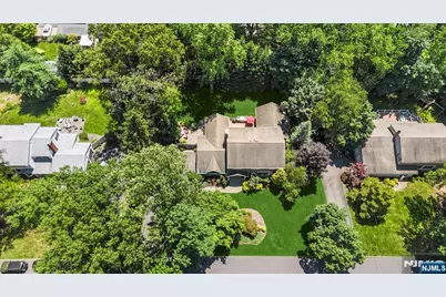 565 Dorchester Drive, River Vale Township, NJ 07675 - Photo 31