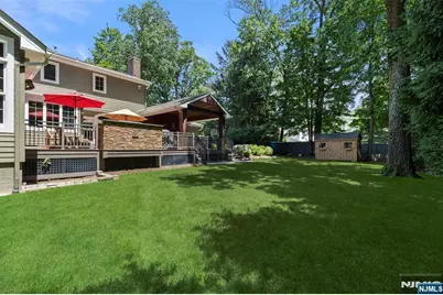 565 Dorchester Drive, River Vale Township, NJ 07675 - Photo 27