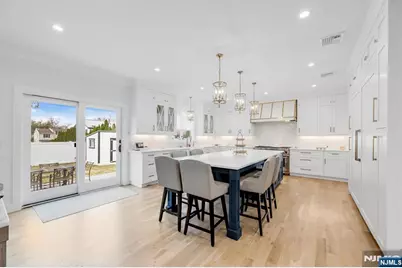 495 Wilson Avenue, Paramus, NJ 07652 - Photo 11