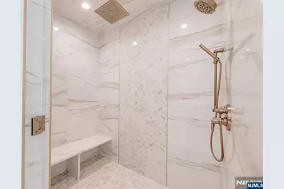 495 Wilson Avenue, Paramus, NJ 07652 - Photo 31