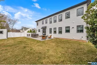 495 Wilson Avenue, Paramus, NJ 07652 - Photo 49