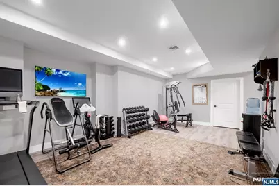 495 Wilson Avenue, Paramus, NJ 07652 - Photo 43