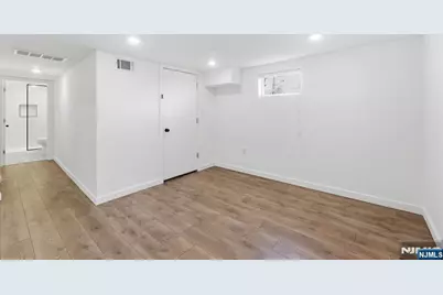 73 Macarthur Avenue, Lodi, NJ 07644 - Photo 33