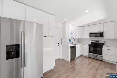 73 Macarthur Avenue, Lodi, NJ 07644 - Photo 5