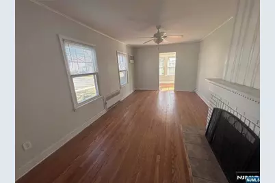 58 Buena Vista Avenue 1 #1, Hawthorne, NJ 07506 - Photo 3