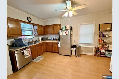 33 Apt 2 Claremont Avenue 2 #2, Montclair, NJ 07042 - Photo 9