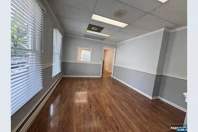 88 W Ridgewood 1R #1R, Ridgewood, NJ 07450 - Photo 3