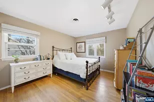 20 Leroy St, Tenafly, NJ 07670 - Photo 37