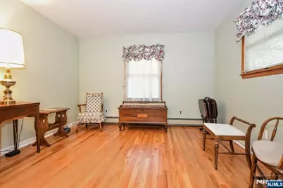 420 Park Avenue, Midland Park, NJ 07432 - Photo 13