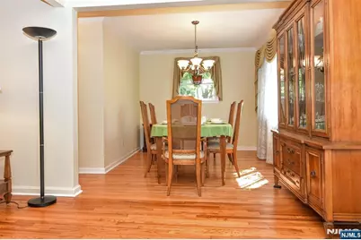 420 Park Avenue, Midland Park, NJ 07432 - Photo 5