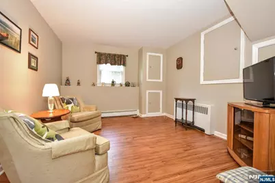 420 Park Avenue, Midland Park, NJ 07432 - Photo 19