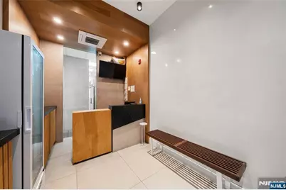 69-71 Ridgefield Avenue, Ridgefield Park, NJ 07660 - Photo 11