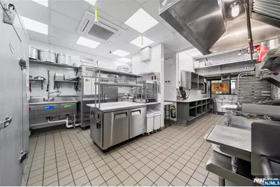 69-71 Ridgefield Avenue, Ridgefield Park, NJ 07660 - Photo 13