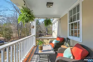 28 Turners Lake Dr, Mahwah, NJ 07430 - Photo 41