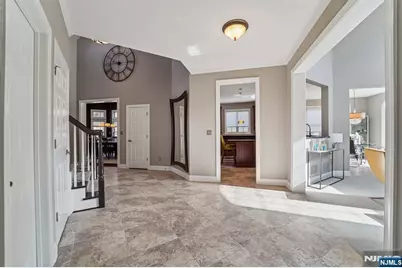 16 Baxter Lane, West Orange Township, NJ 07052 - Photo 5