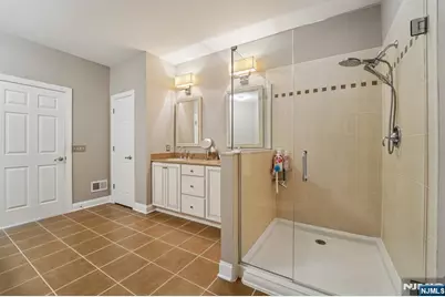 16 Baxter Lane, West Orange Township, NJ 07052 - Photo 23