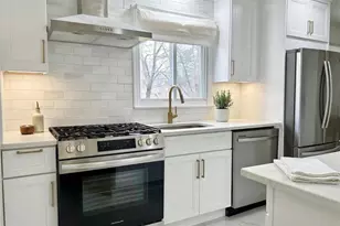 32 Beechwood Rd, Cresskill, NJ 07626 - Photo 1