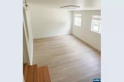 32 Beechwood Road, Cresskill, NJ 07626 - Photo 7