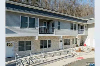 165 Lakeside Road 8 #8, West Milford, NJ 07421 - Photo 33