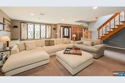 8-10 Hopper Avenue, Fair Lawn, NJ 07410 - Photo 5