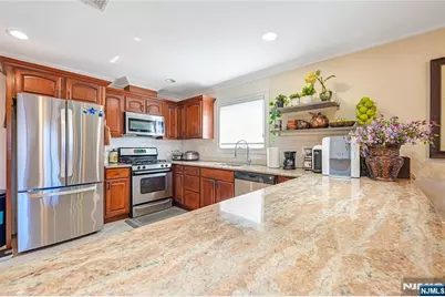 46A Homestead A #A, Palisades Park, NJ 07650 - Photo 13