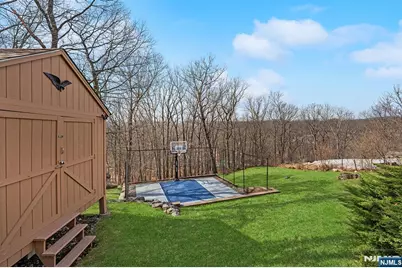 50 Hilltop Terrace, Bloomingdale, NJ 07403 - Photo 41