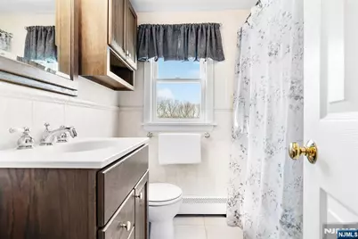 50 Hilltop Terrace, Bloomingdale, NJ 07403 - Photo 17