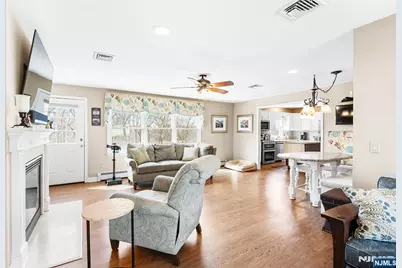 50 Hilltop Terrace, Bloomingdale, NJ 07403 - Photo 7