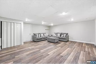 30 Lincoln Avenue, Wood Ridge, NJ 07075 - Photo 35