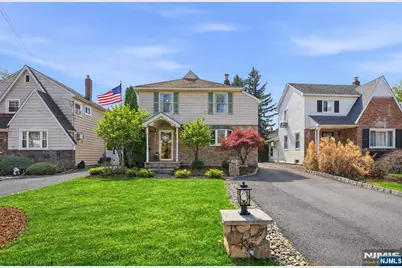 30 Lincoln Avenue, Wood Ridge, NJ 07075 - Photo 1