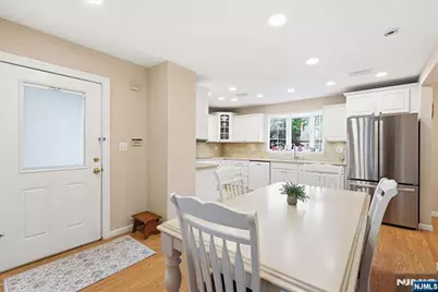 30 Lincoln Avenue, Wood Ridge, NJ 07075 - Photo 13