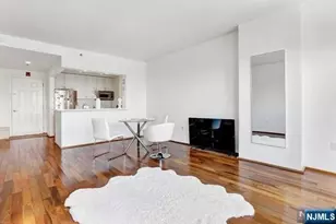 3412 City Pl, Edgewater, NJ 07020 - Photo 5