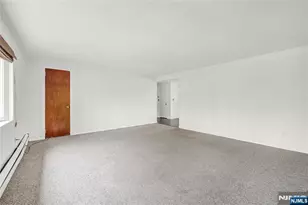 38 Washington Ave 2, Rutherford, NJ 07070 - Photo 3