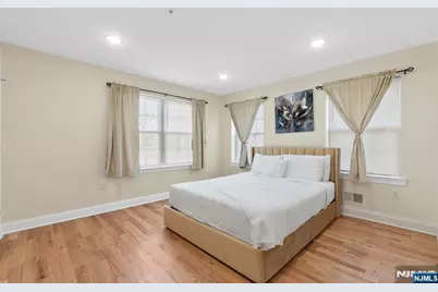 337 13th Avenue, Newark, NJ 07103 - Photo 11