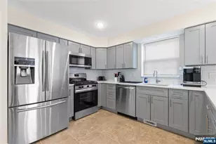 337 13th Ave, Newark, NJ 07103 - Photo 7