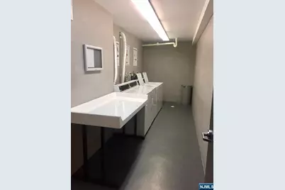 2100 Linwood Avenue 2G #2G, Fort Lee, NJ 07024 - Photo 9