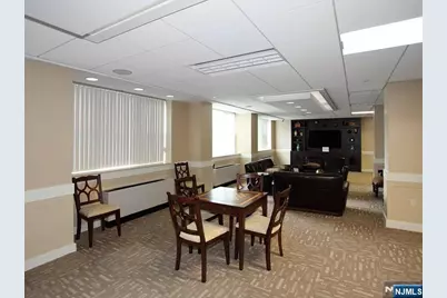 2100 Linwood Avenue 2G #2G, Fort Lee, NJ 07024 - Photo 7