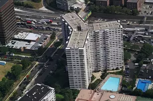 2100 Linwood Ave 2G, Fort Lee, NJ 07024 - Photo 3