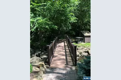 20 Romopock Court, Mahwah, NJ 07430 - Photo 33