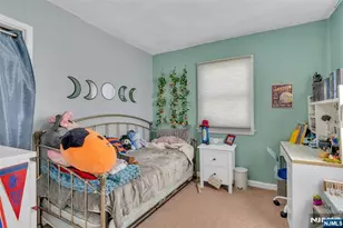 60 Westview Dr, Bergenfield, NJ 07621 - Photo 9