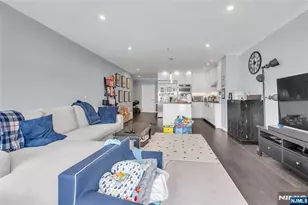 314 The Promenade, Edgewater, NJ 07020 - Photo 5