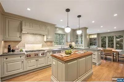 163 Phelps Road, Ridgewood, NJ 07450 - Photo 9