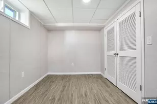 687 Lancaster Rd, Ridgefield, NJ 07657 - Photo 19