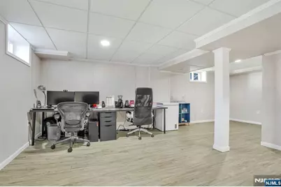 687 Lancaster Road, Ridgefield, NJ 07657 - Photo 17