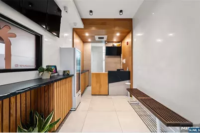 69-71 Ridgefield Avenue, Ridgefield Park, NJ 07660 - Photo 11