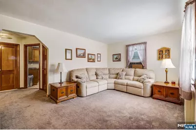 281 Fencsak Avenue, Elmwood Park, NJ 07407 - Photo 3