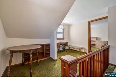 281 Fencsak Avenue, Elmwood Park, NJ 07407 - Photo 11