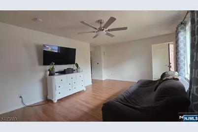 342 Sherman Street, Passaic, NJ 07055 - Photo 15