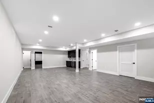 452 Oregon St, Paramus, NJ 07652 - Photo 47